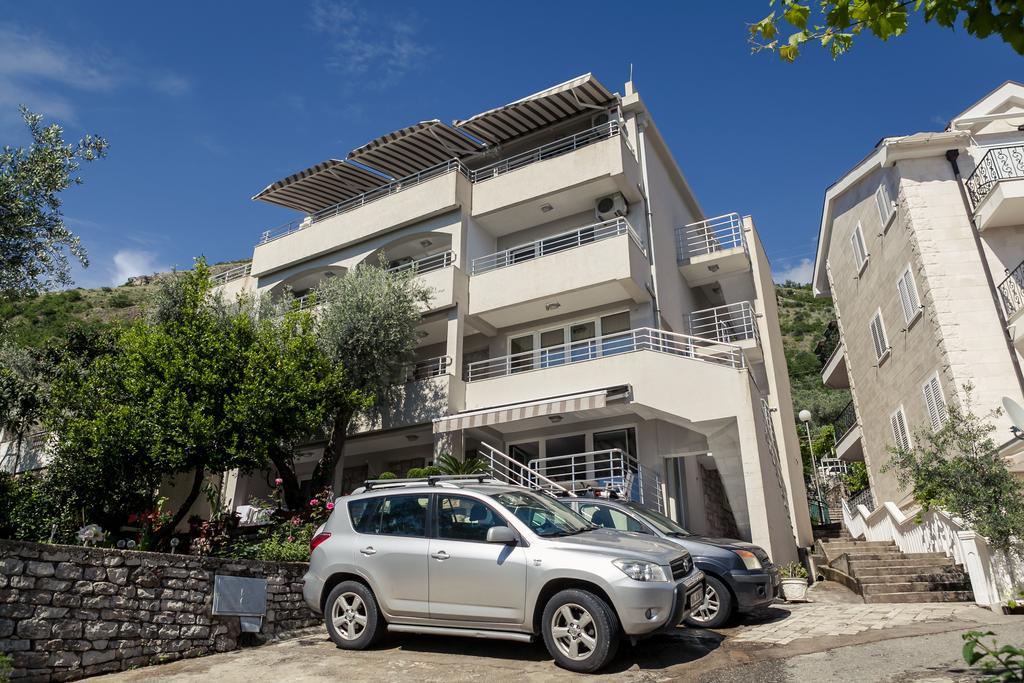 Apartments Marija Свети-Стефан Экстерьер фото