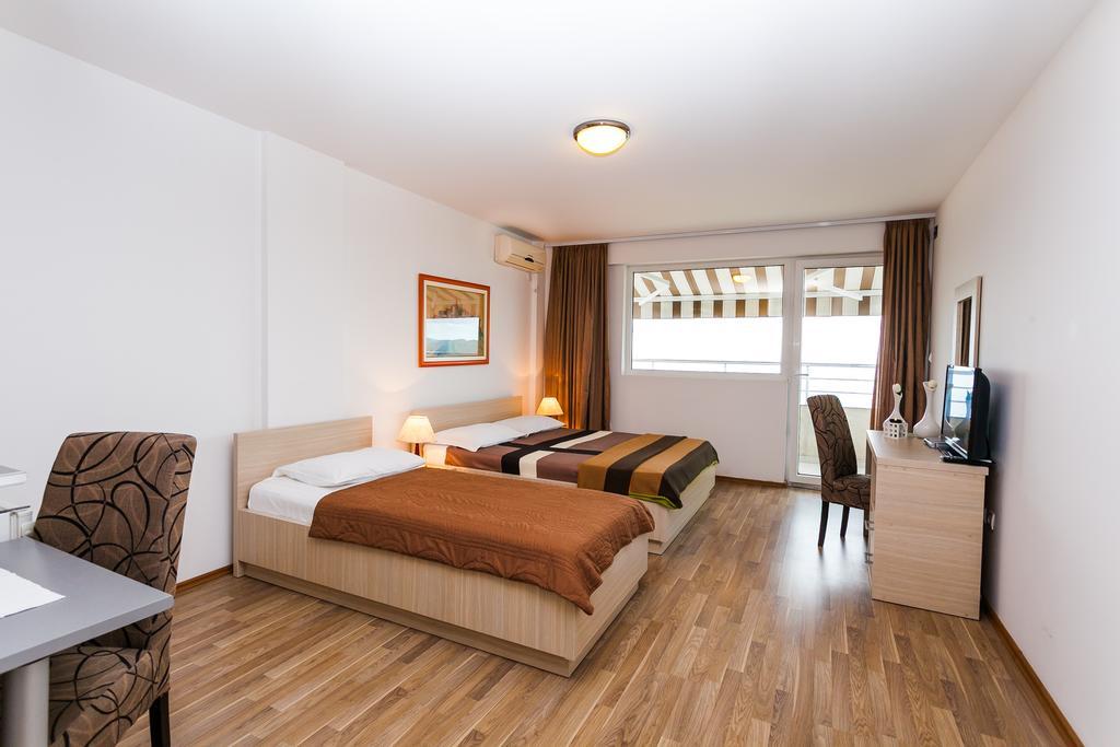 Apartments Marija Свети-Стефан Экстерьер фото