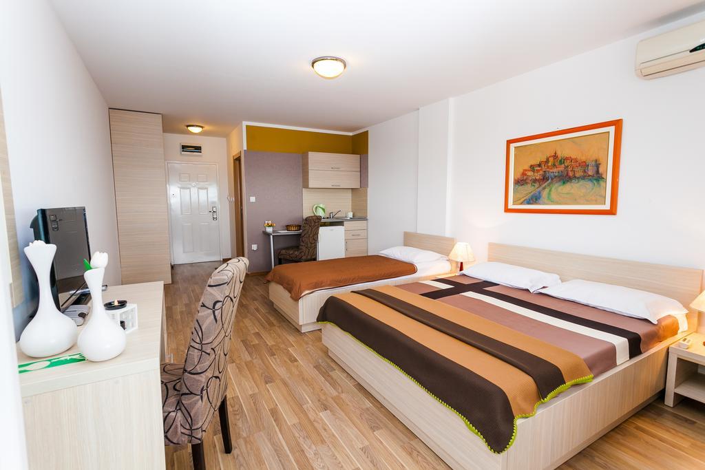 Apartments Marija Свети-Стефан Экстерьер фото