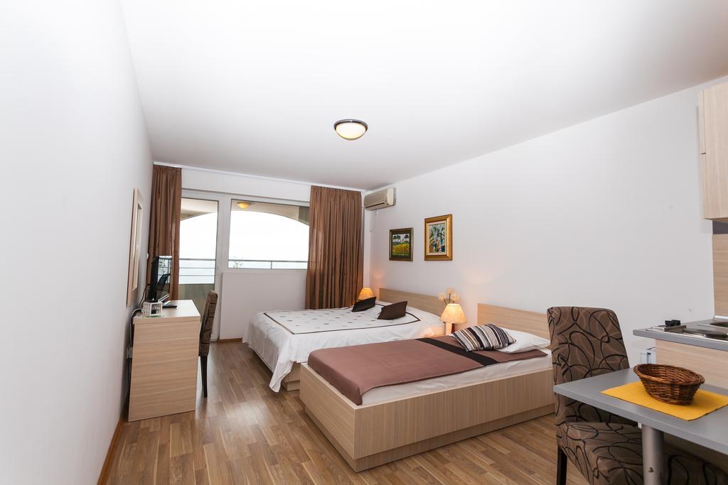 Apartments Marija Свети-Стефан Экстерьер фото