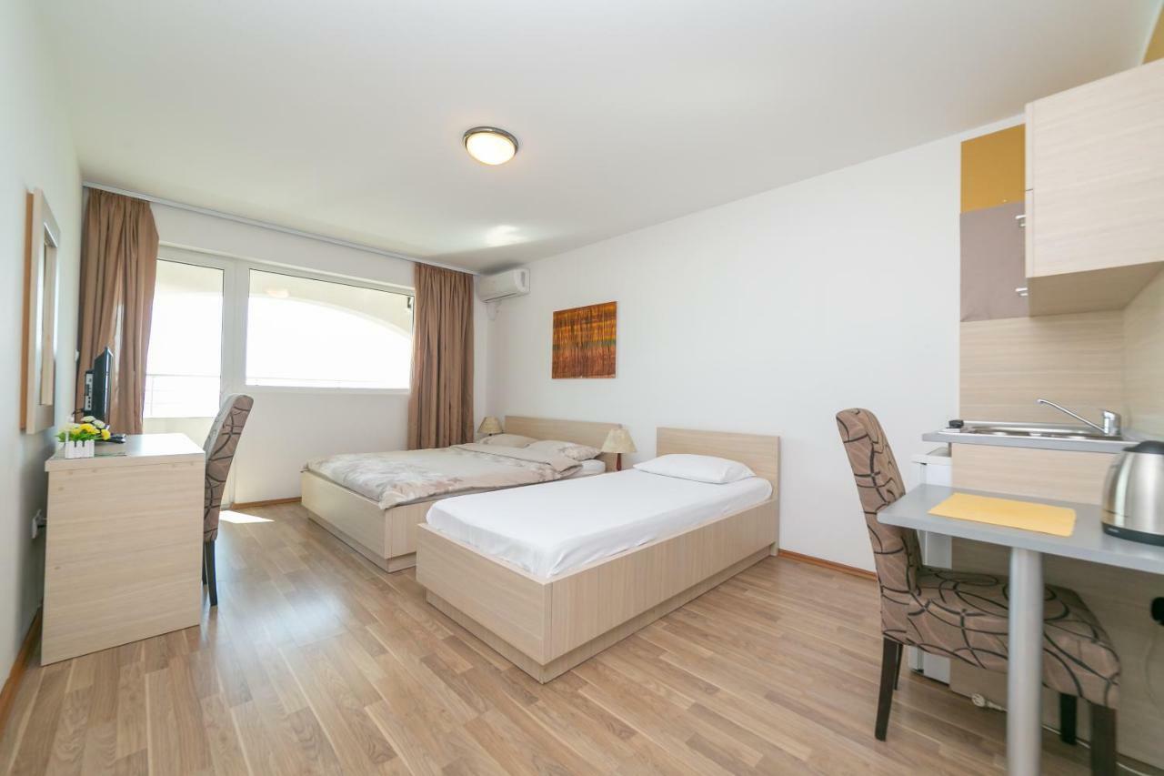 Apartments Marija Свети-Стефан Экстерьер фото