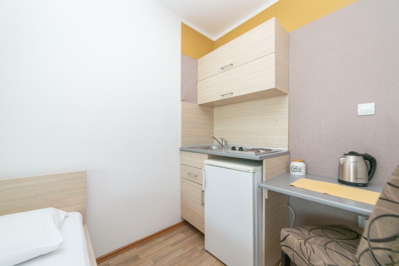 Apartments Marija Свети-Стефан Экстерьер фото